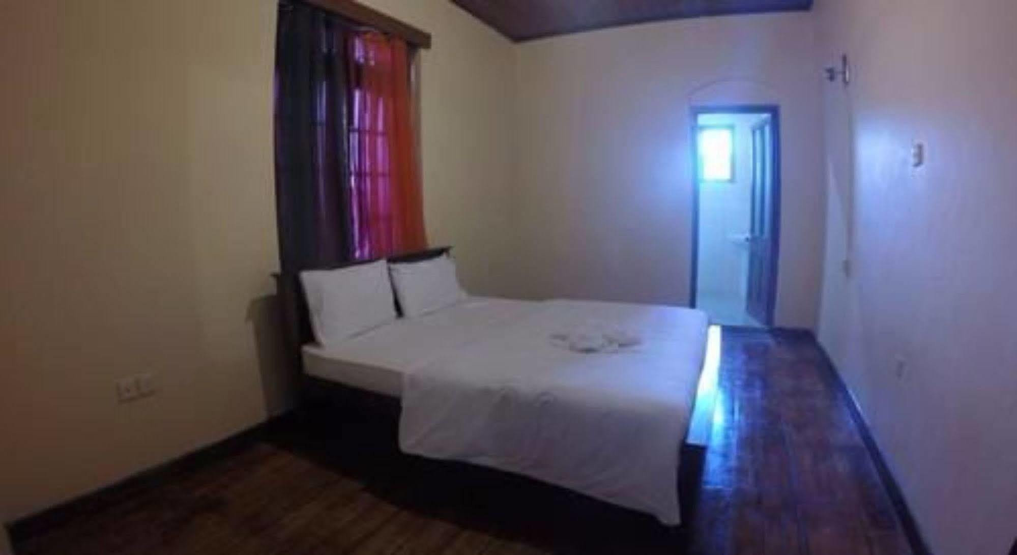 Nuwara Eliya Hostel By Backpack Lanka Exterior photo