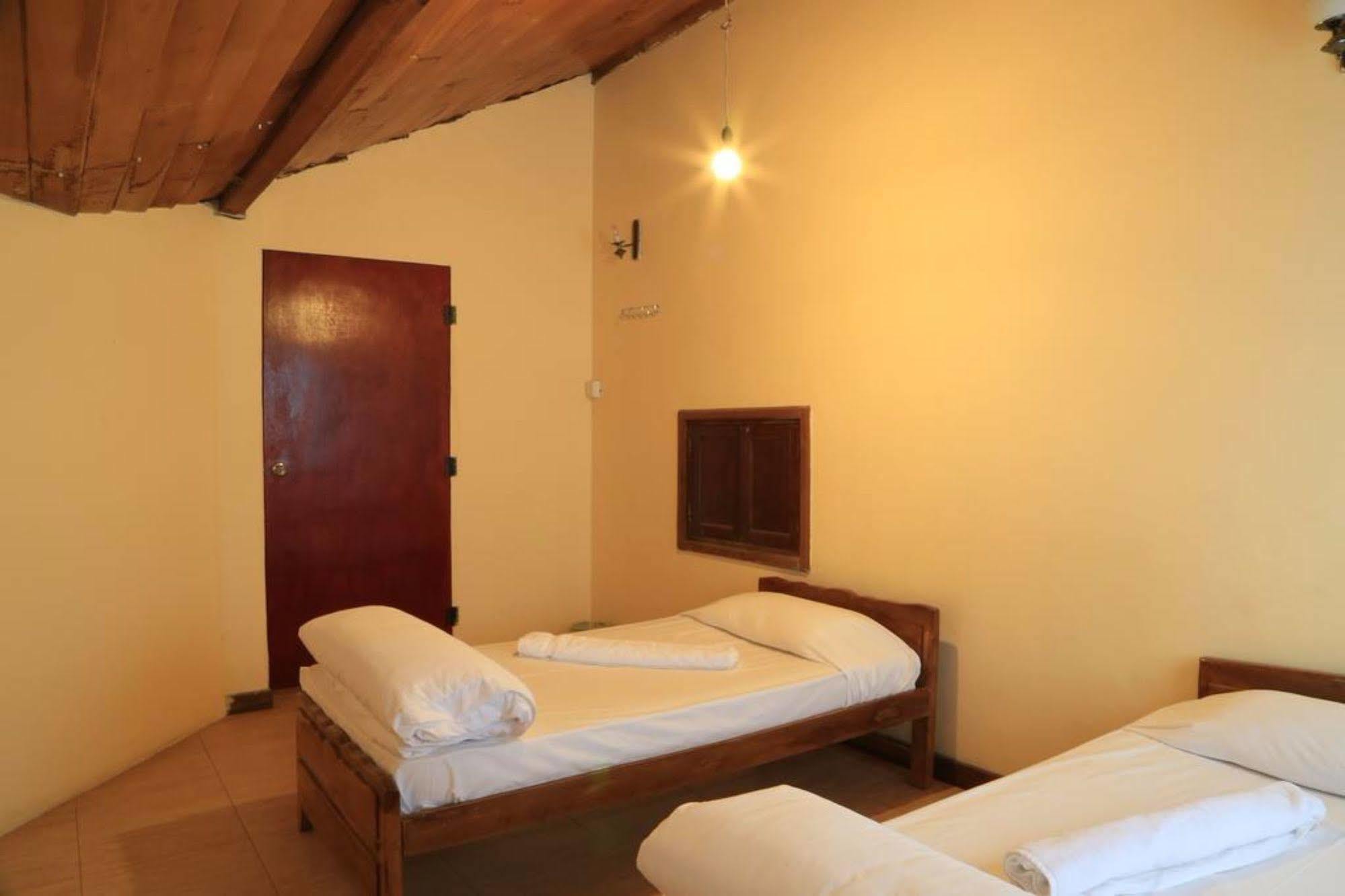 Nuwara Eliya Hostel By Backpack Lanka Exterior photo